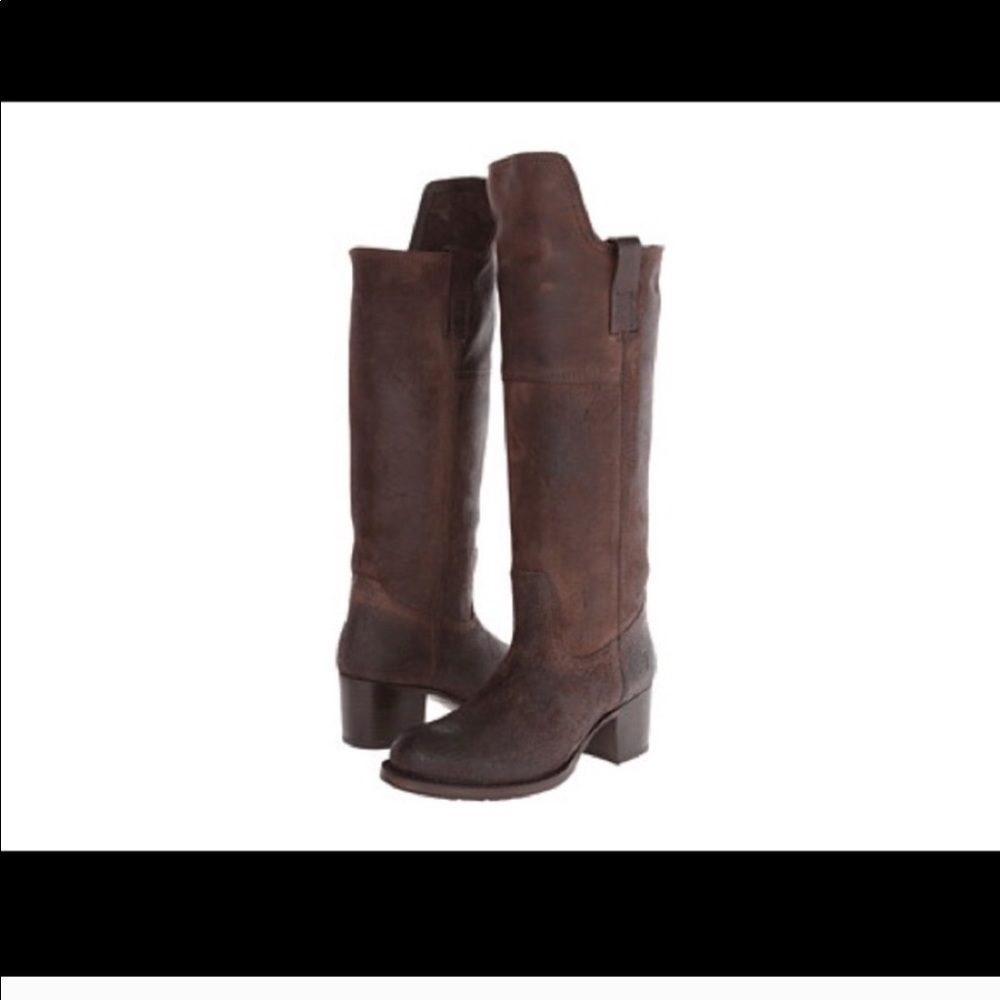 Frye brown tall boots BEST CONDITION 👢